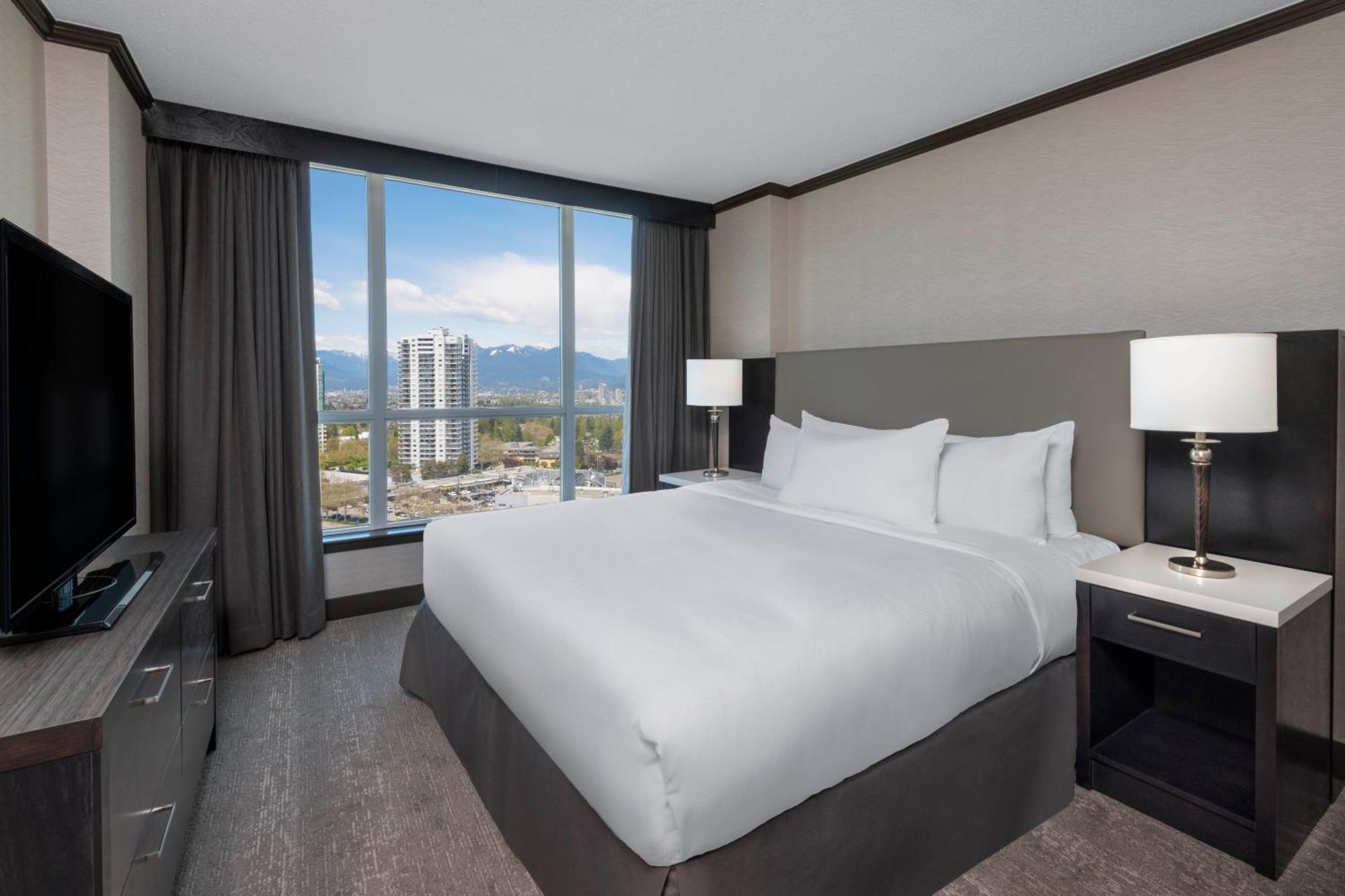 ฮิลตัน แวนคูเวอร์ เมโทรทาวน์ Hotel เบิร์นนาบี ภายนอก รูปภาพ