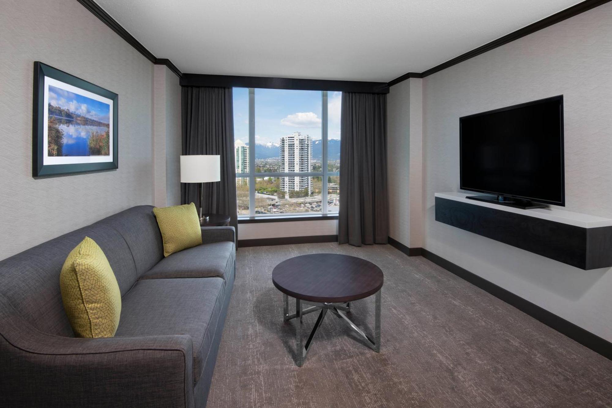 ฮิลตัน แวนคูเวอร์ เมโทรทาวน์ Hotel เบิร์นนาบี ภายนอก รูปภาพ