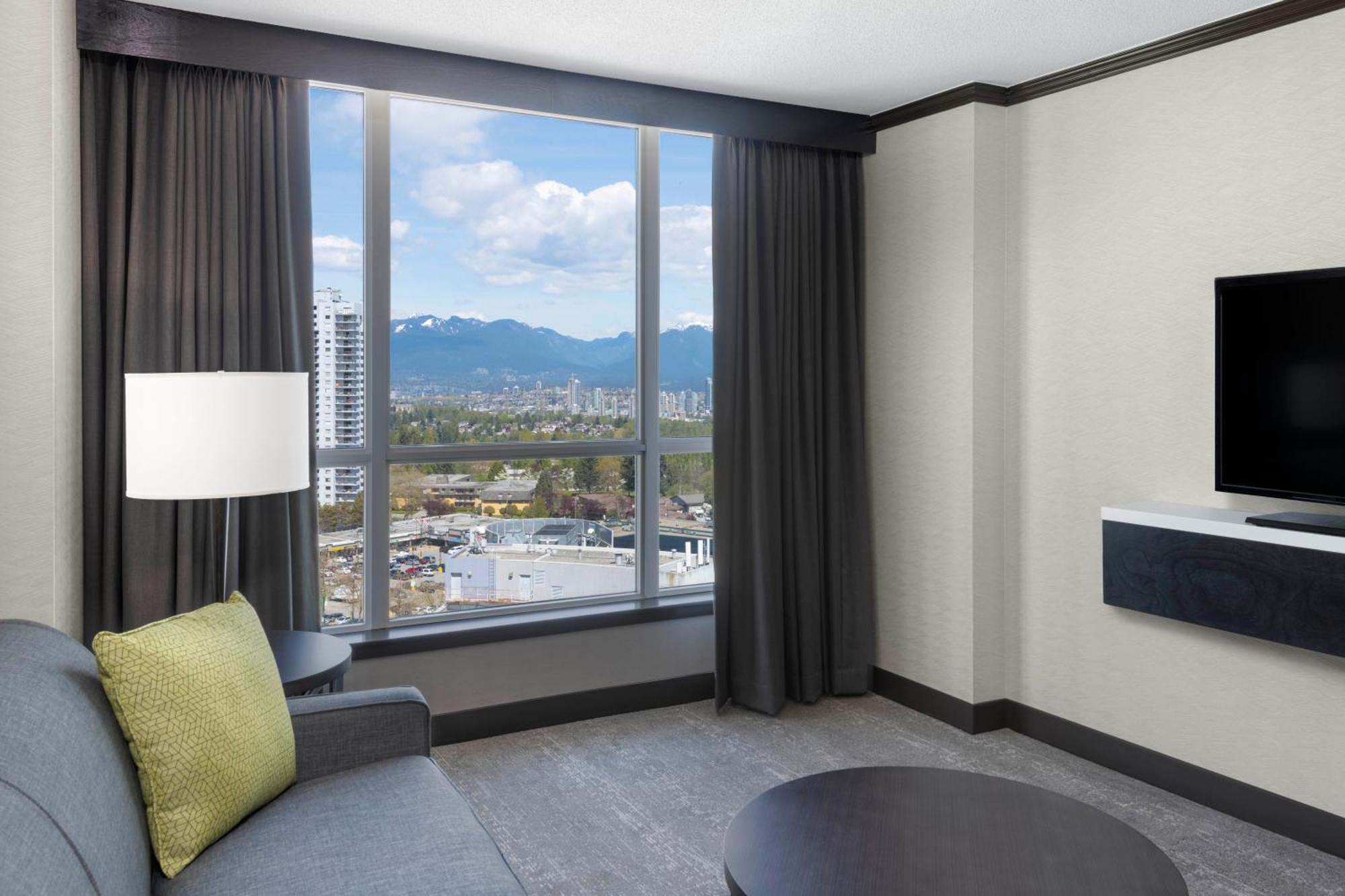 ฮิลตัน แวนคูเวอร์ เมโทรทาวน์ Hotel เบิร์นนาบี ภายนอก รูปภาพ